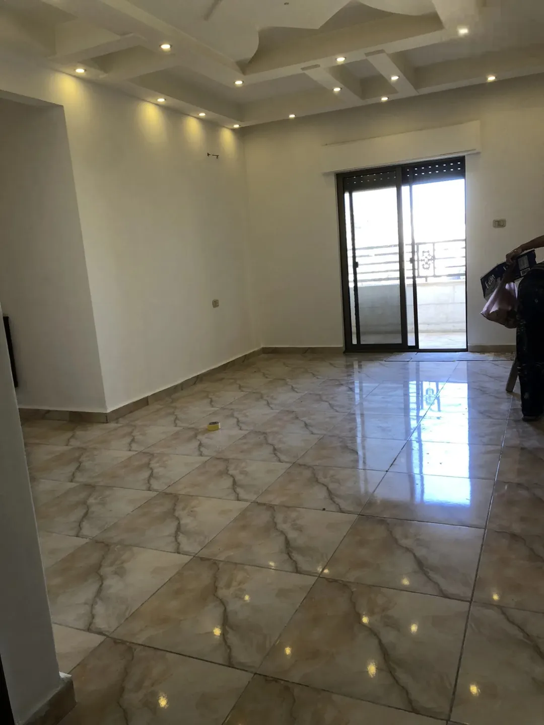 شقة للبيع في ضاحية الرشيد – الجبيهة بمساحة 150 متر مربع