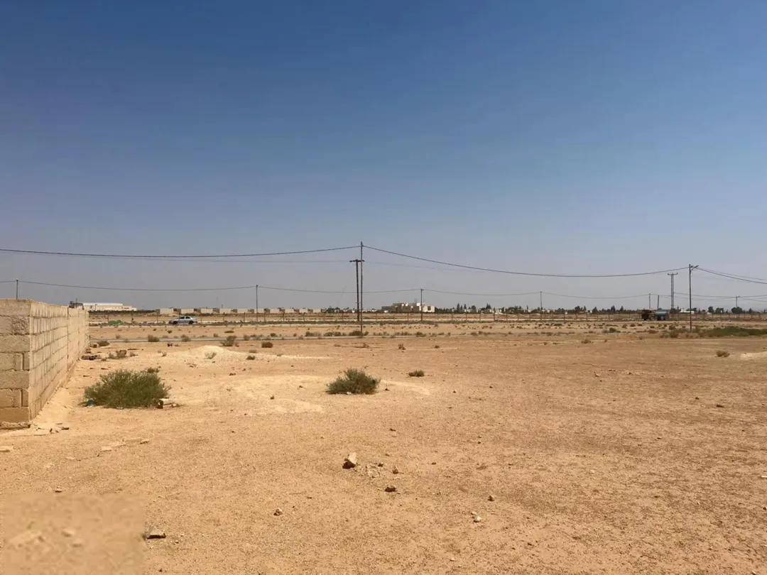 قطعة أرض للبيع في حي الجامعة جامعة ال البيت