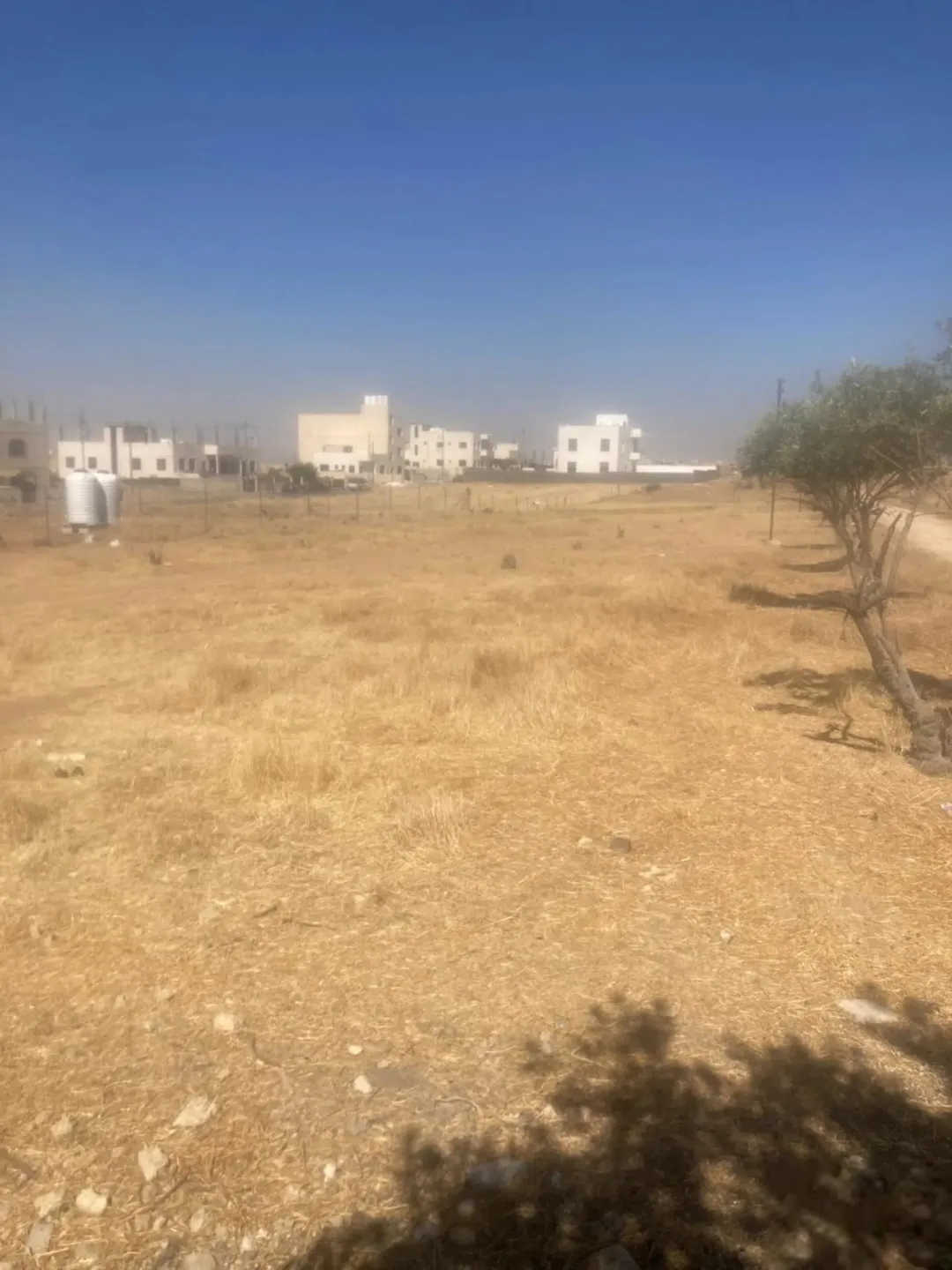 أرض سكنية للبيع في الخشافية بإطلالة مميزة