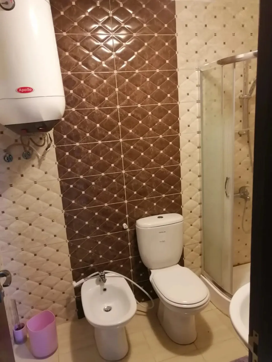 شقة أرضية فاخرة مفروشة مع تراس وحديقة في دير غبار | ID 738398
