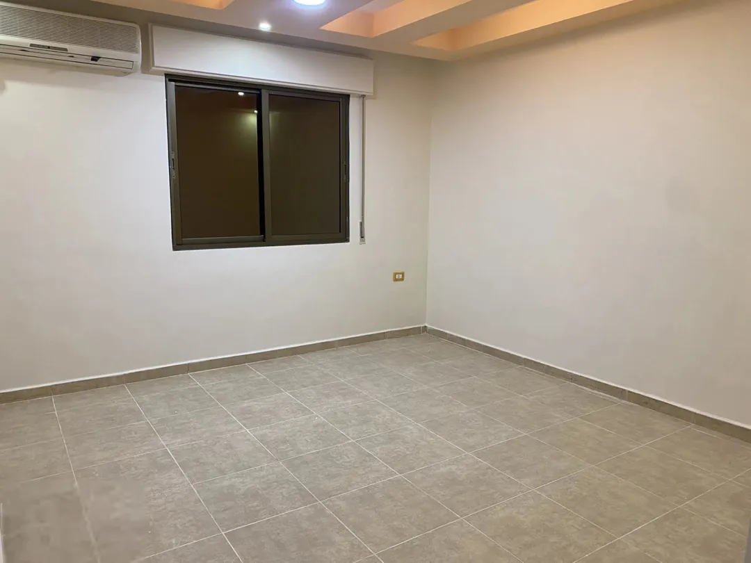 شقة مميزة للبيع في الحي الشرقي – إربد