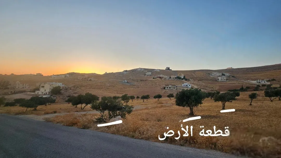 استثمار مضمون في بيرين – ارض جميلة قريبة من عمان