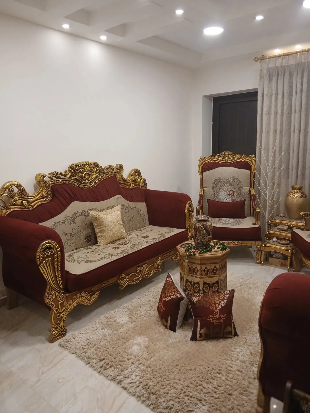 شقه للبيع شمال دوار الدره الحي الشرقي بسعر مناسب