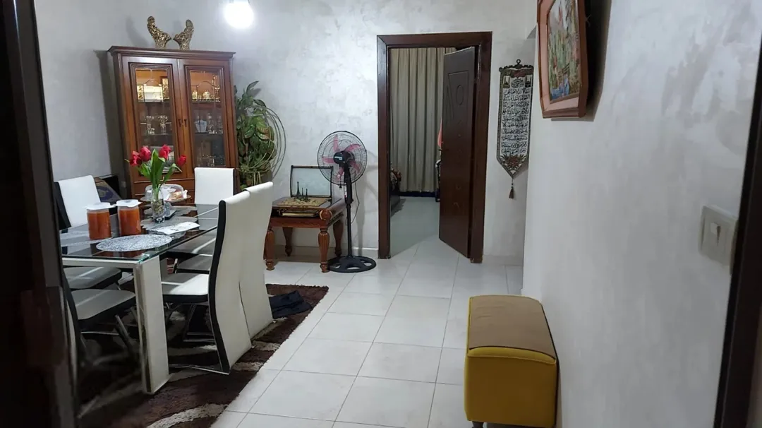 شقة ديلوكس للبيع في ماركا الشمالية