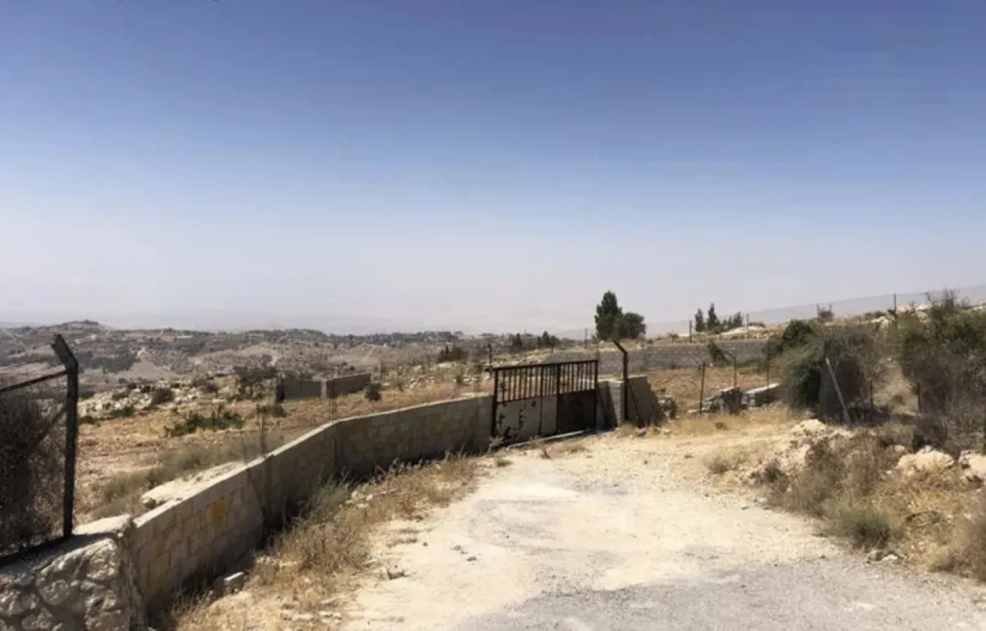 مزرعة مميزة للبيع في المغاريب – السلط