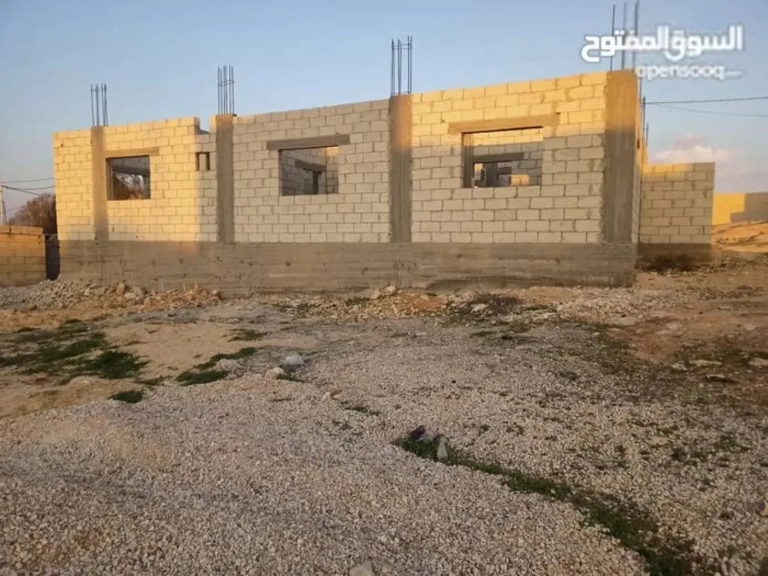 فرصة استثمارية أرض للبيع في موقع متميز