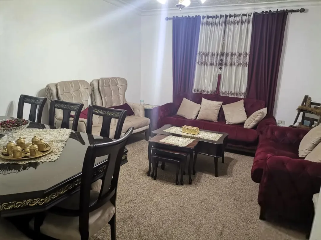 شقة سكنية للبيع في الهاشمي الشمالي – عمان