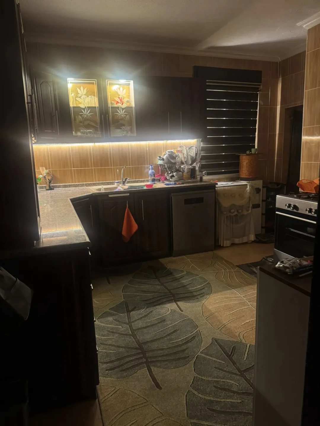 شقة سكنية للبيع في الهاشمي الشمالي – عمان