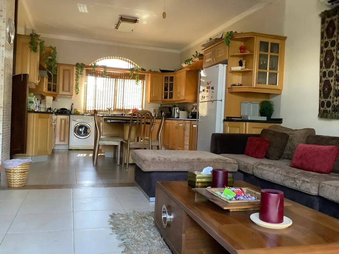 مزرعة في البحر الميت/ الشونه الجنوبية / السويمه / حوض جلد مميزة للبيع للجادين فقط