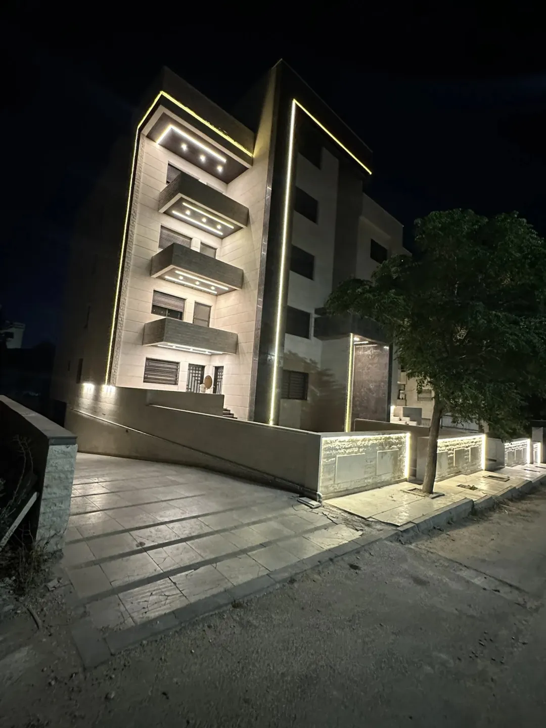 شقق فاخرة للبيع في إربد – الراهبات الوردية
