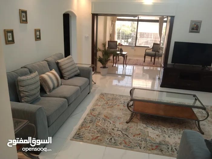 إيجار يومي مفروش في أم-أذينة