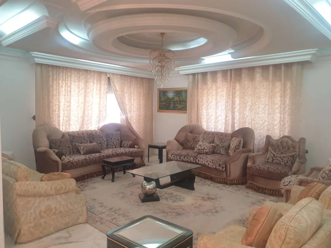 شقق مفروشة بالأسبوع في الرابية