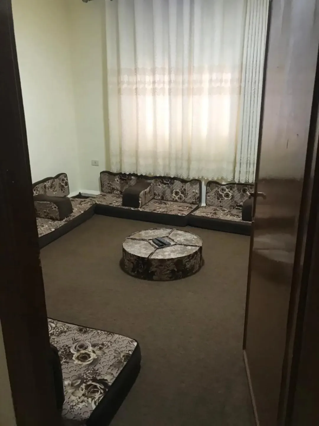 منزل مستقل طابقين للبيع في الزرقاء – جبل الأمير حسن