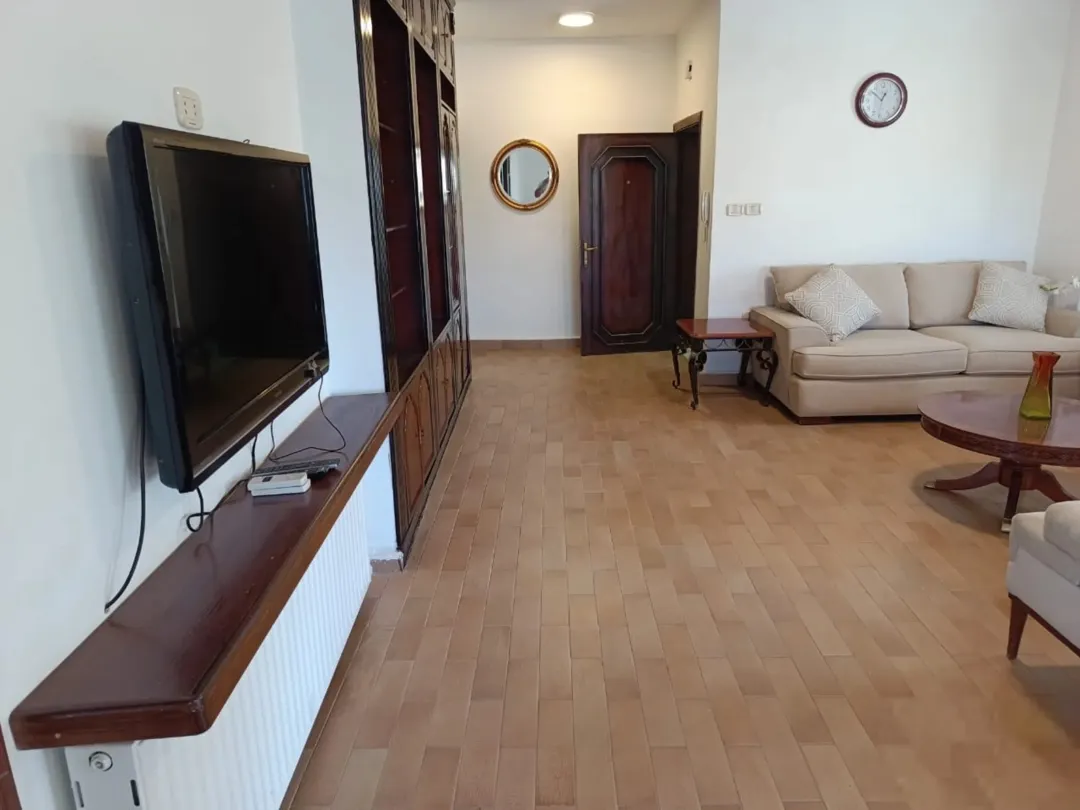 استوديو مفروش يومي في عبدون