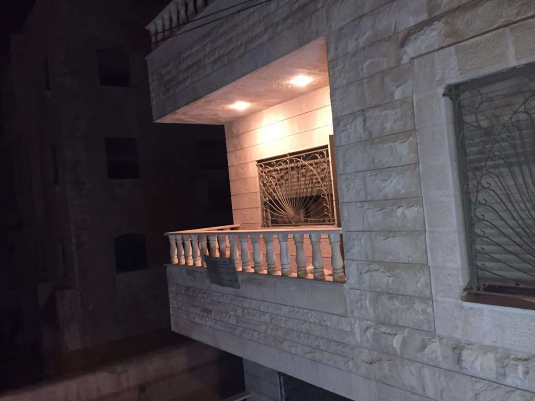 استوديو مفروش يومي في الجبيهة
