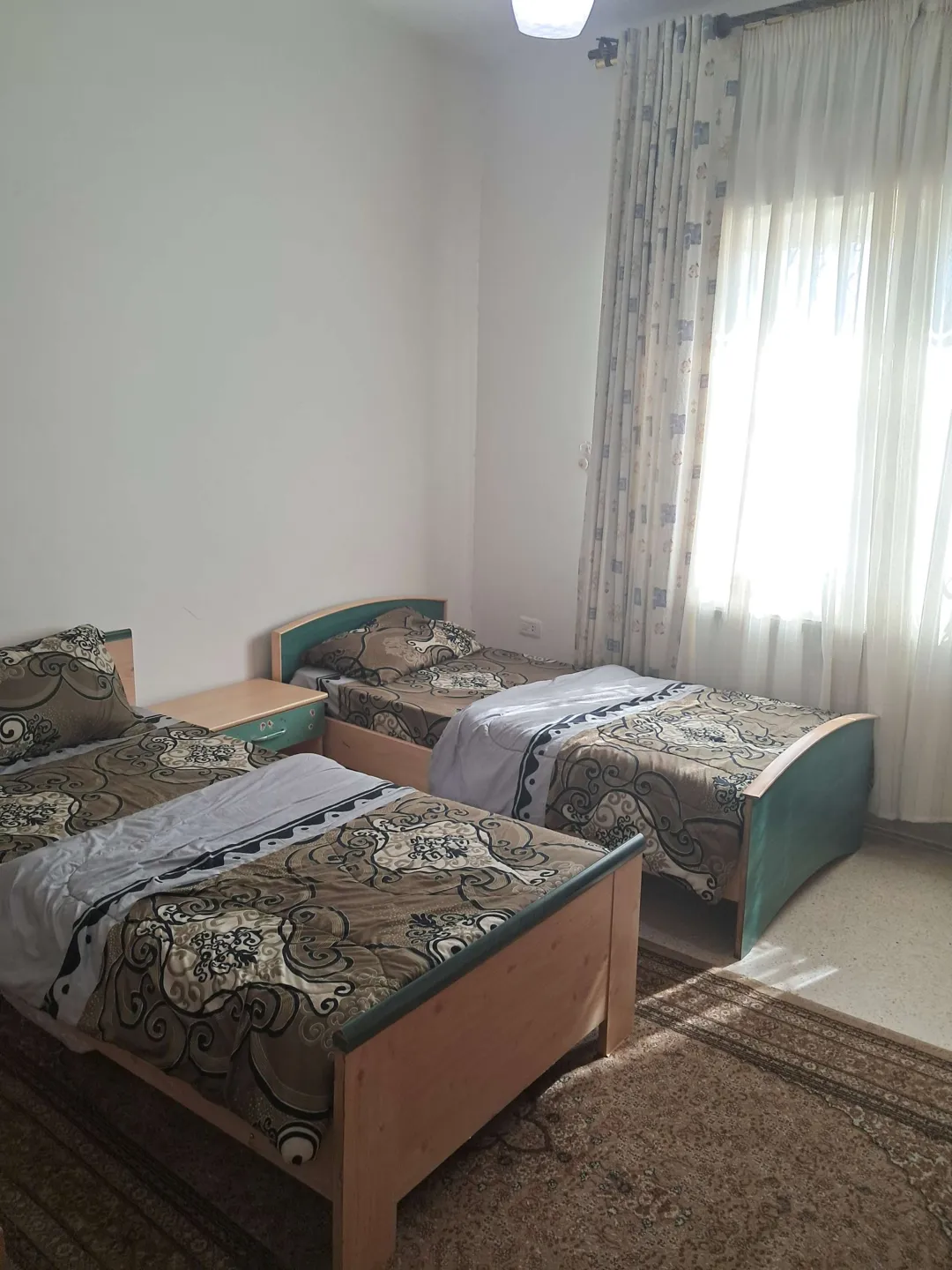 شقة مفروشة فاخرة للإيجار 220 متر مربع – عمان الاردن | ID 694689