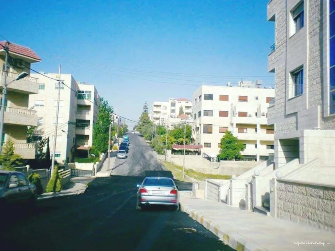 شقق مفروشة بالأسبوع في الجبيهة