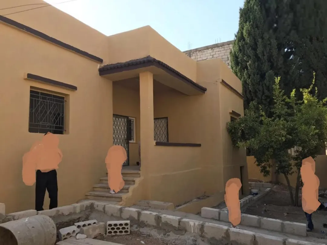 بيت للبيع في جبل الأشرفية بالقرب من مستشفى البشير – فرصة استثمارية وسكنية