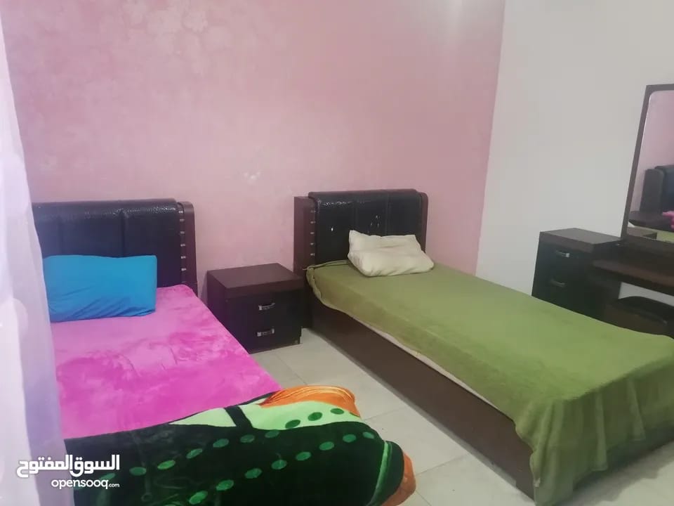 استوديو مفروش يومي في أم-السماق