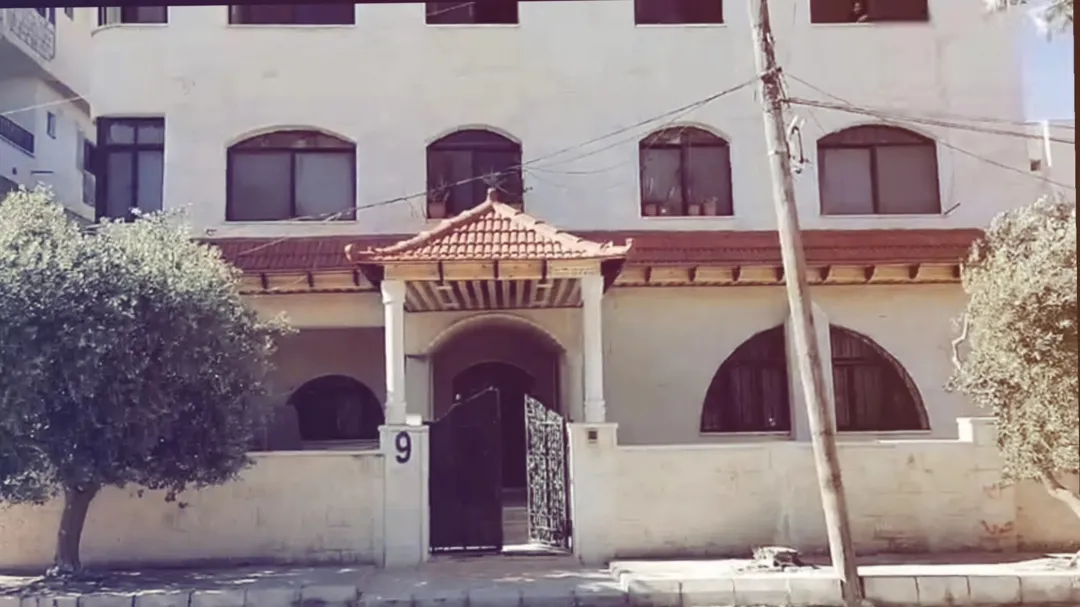 بيت مستقل للبيع في إربد – حي الورود