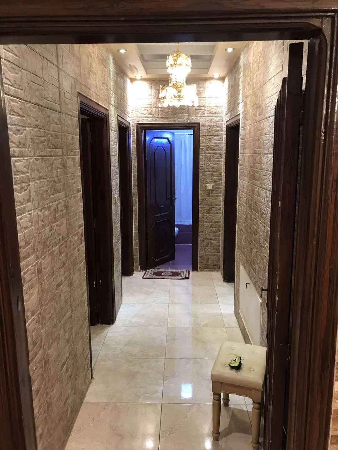 شقق فندقية يومي في دير غبار