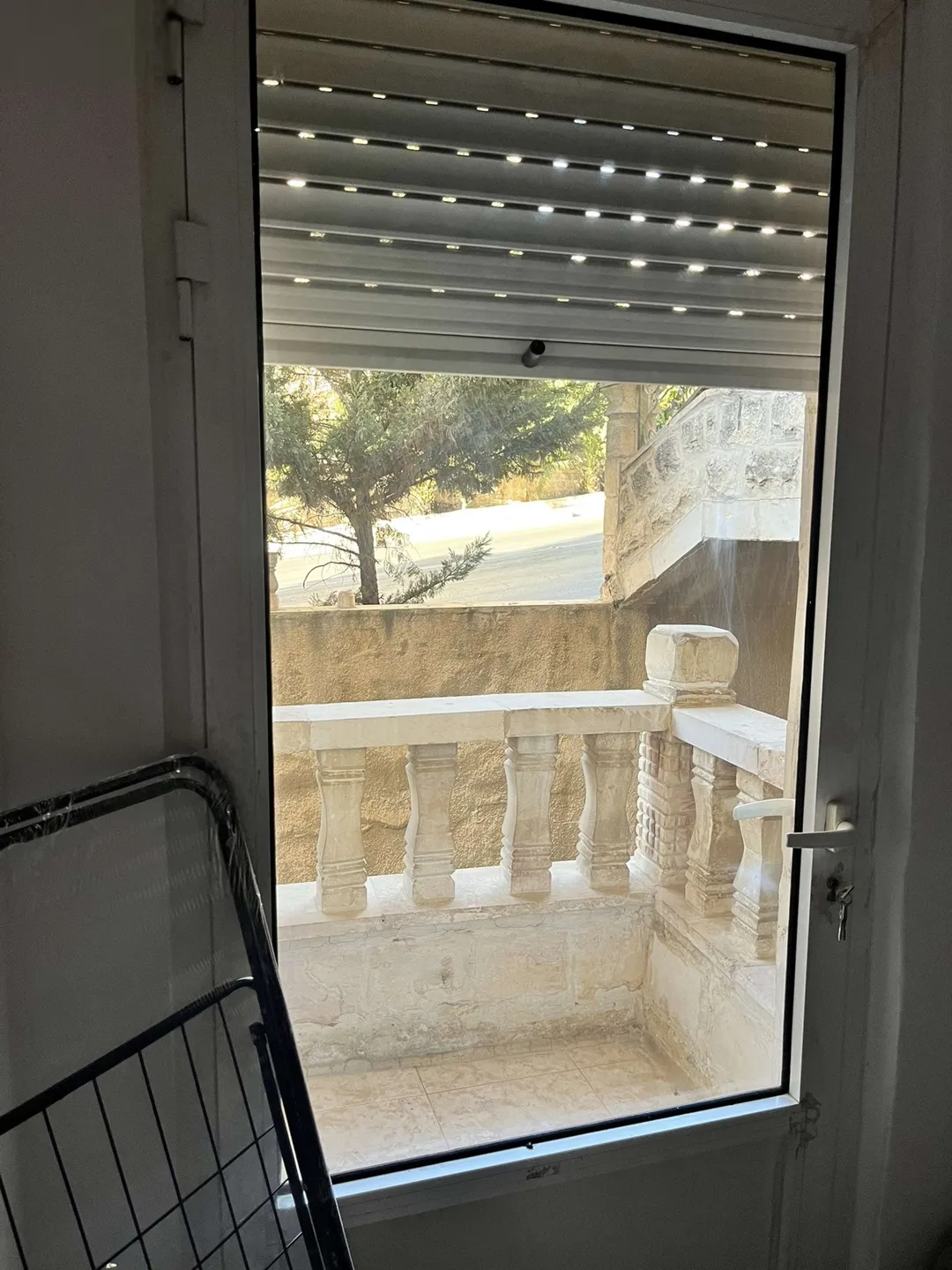 شقق مفروشة جاهزة للسكن يومي في شارع الجامعة