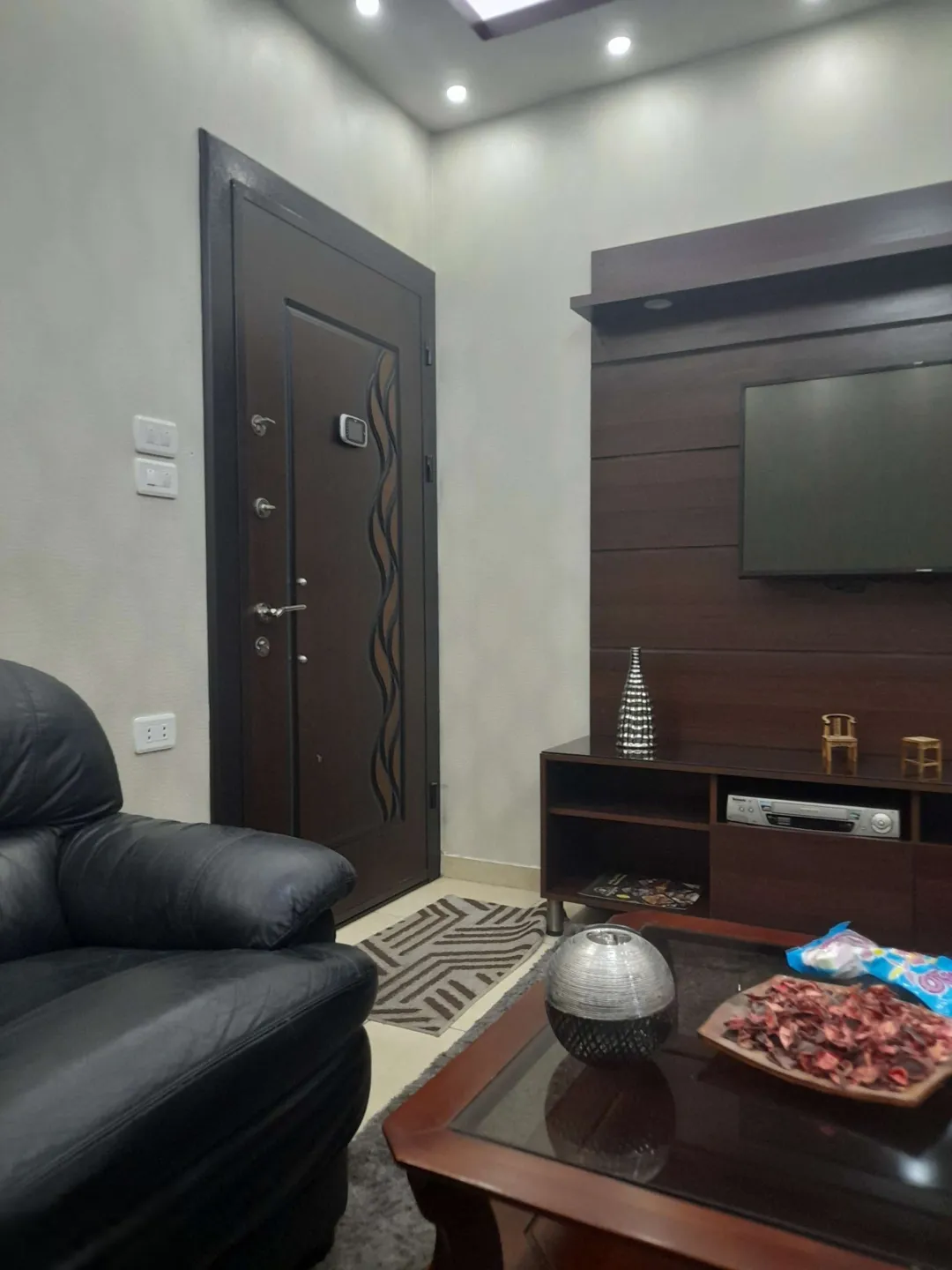 إقامة يومية مفروشة في المدينة الرياضية