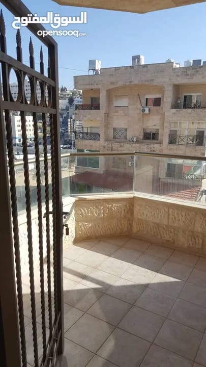 شقق مفروشة بالأسبوع في الرابية