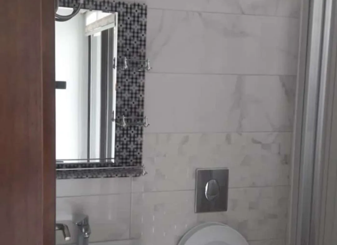 One-bedroom apartment for summer rent, luxuriously furnished with a balcony – Amman, Jordan | ID 705173