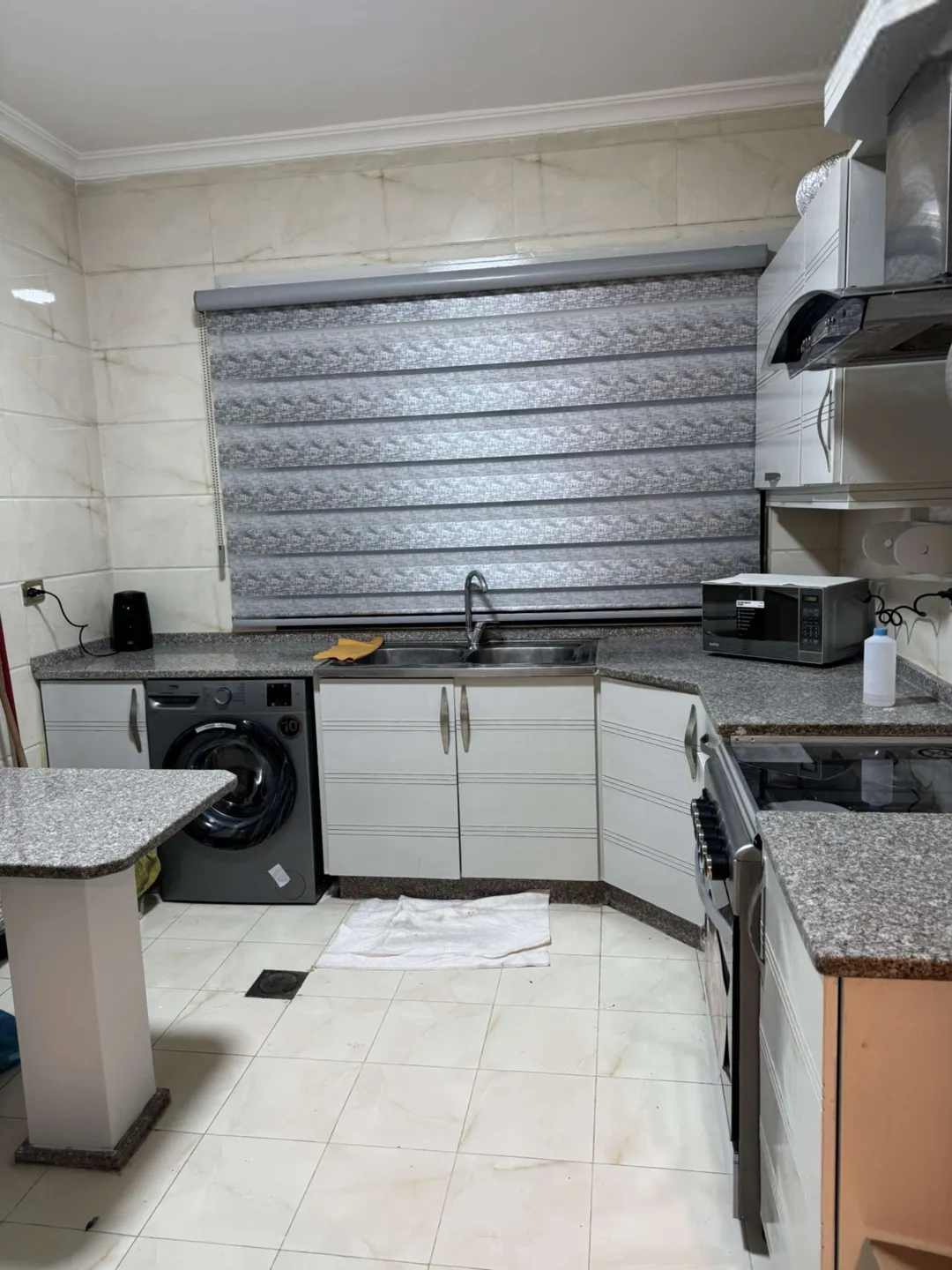 شقة جديدة فاخرة للإيجار مباشرة – عمان الاردن | ID 697223