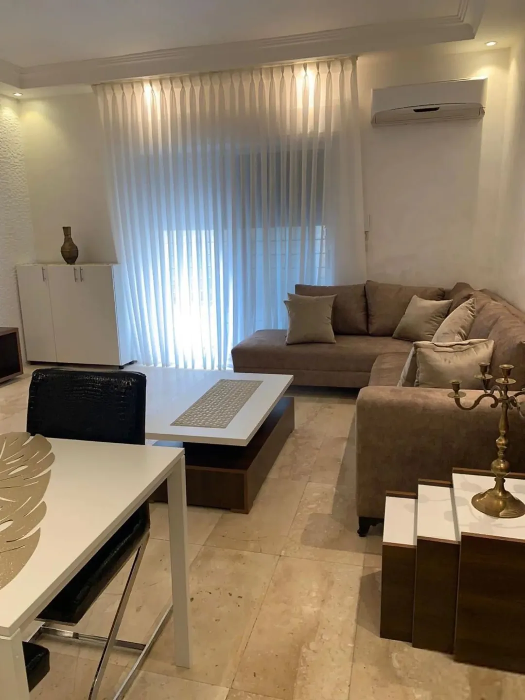 استوديو مفروش فاخر للإيجار في ضاحية النخيل