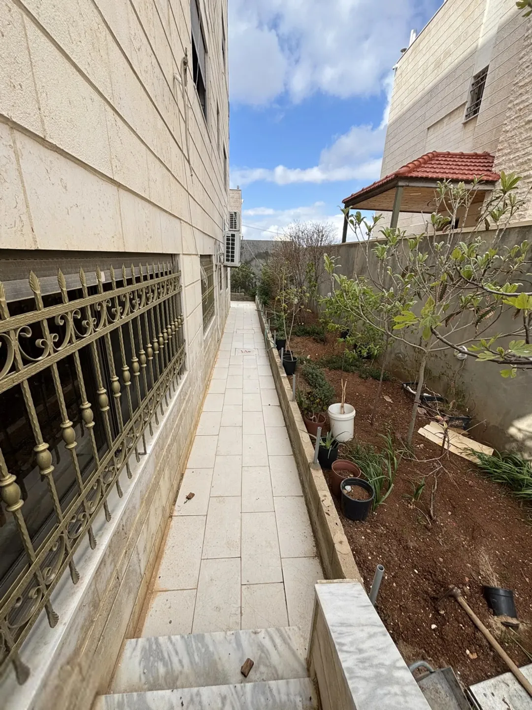 استوديو مفروش يومي في الجبيهة