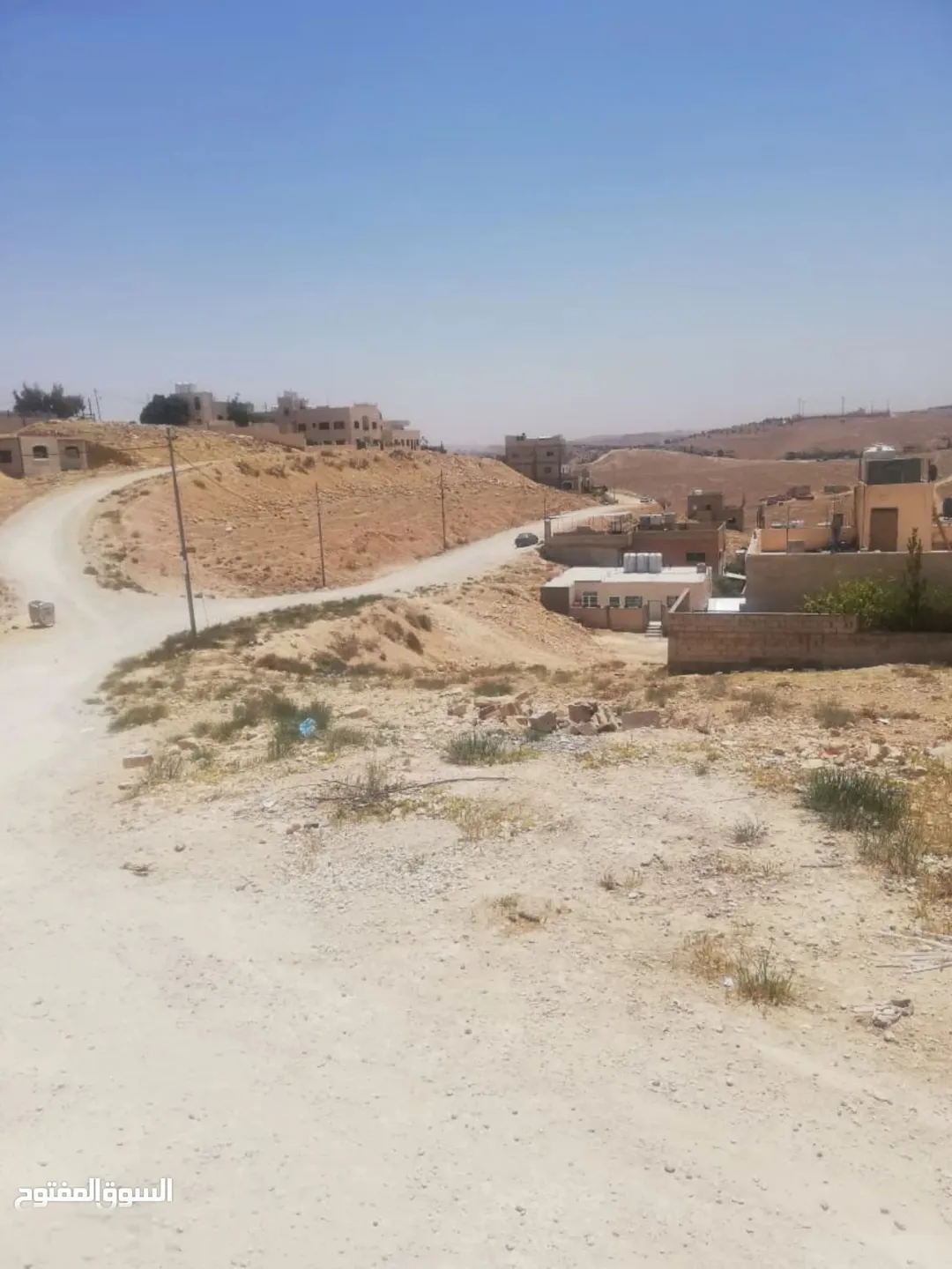 أرض سكنية مميزة للبيع في منطقة المغيرات بمساحة 300 متر مربع