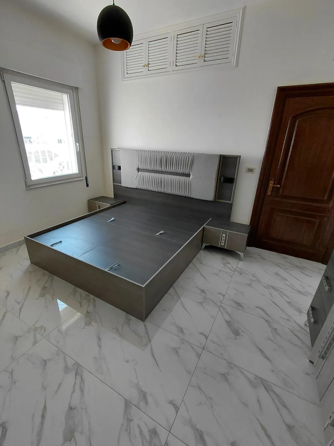 شقة فخمة مفروشة للايجار A luxurious, super deluxe furnished apartment for rent | ID 871850