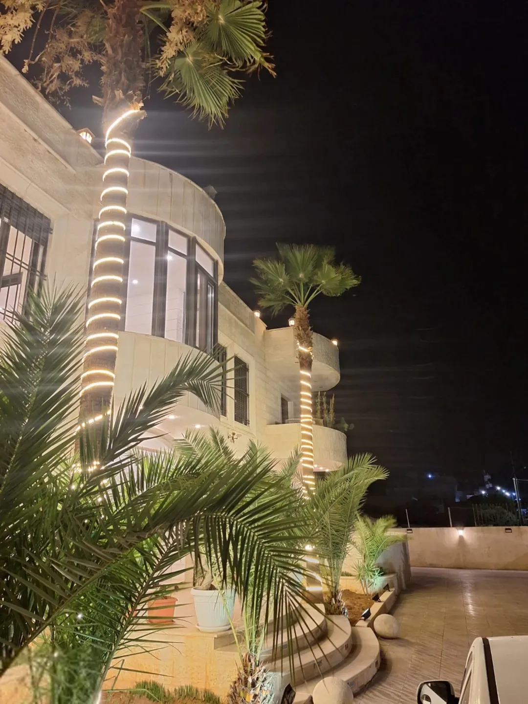 فيلا طابق أرضي مستقلة للبيع في إسكان المهندسين – السلط