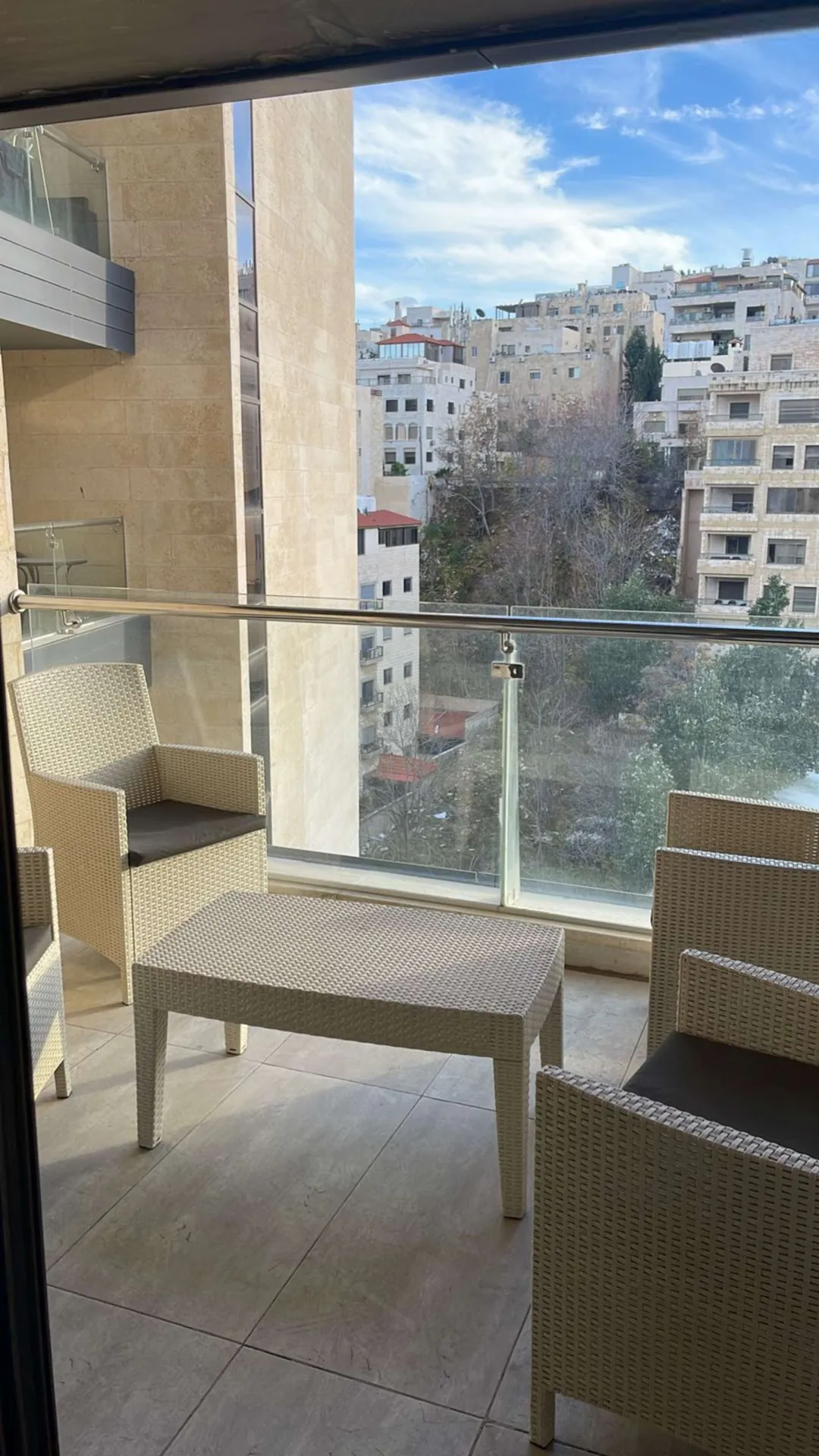 شقق مفروشة للإيجار اليومي في عبدون