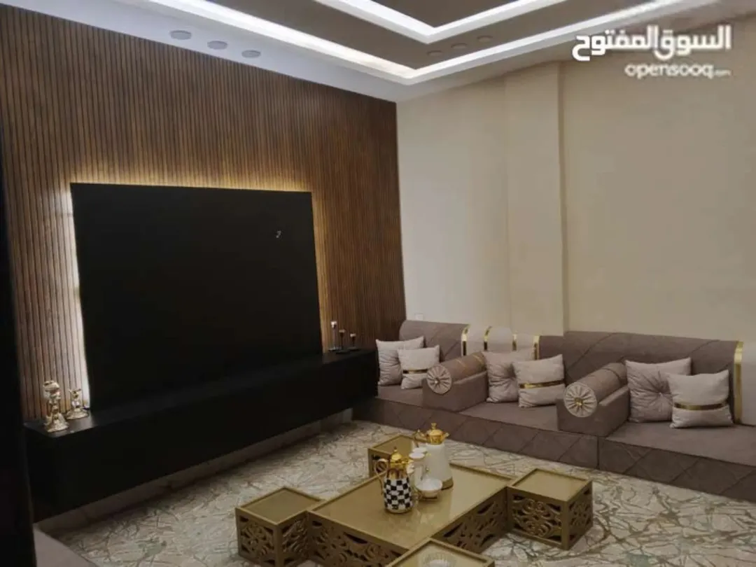منزل مستقل للبيع في الزرقاء – موقع مميز على الأوتوستراد