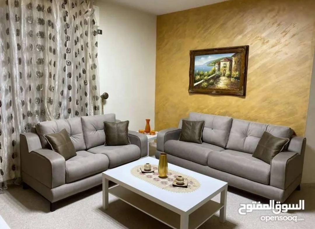 شقة فخمة مفروشة شبه فيلا مع حديقة للايجار في الشميساني – عمان الاردن | ID 697743