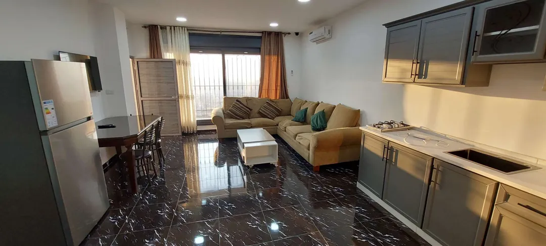 شقة مفروشة فاخرة للإيجار في الجبيهة – إطلالة بانورامية – عمان الاردن | ID 709252